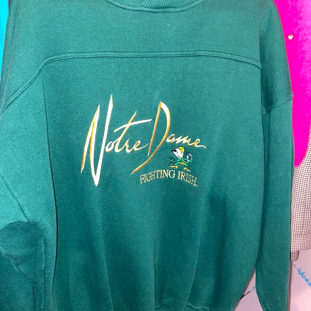 Notre Dame Fighting Irish sweater☘️